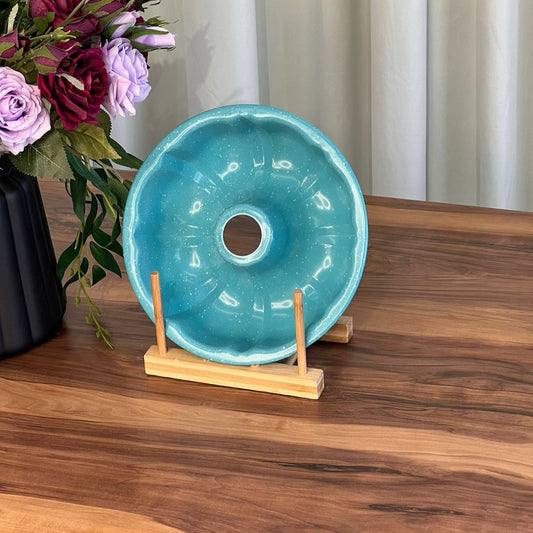 قاڵبی کێکی نانخواردنی پۆڵا کە نەلکاوە