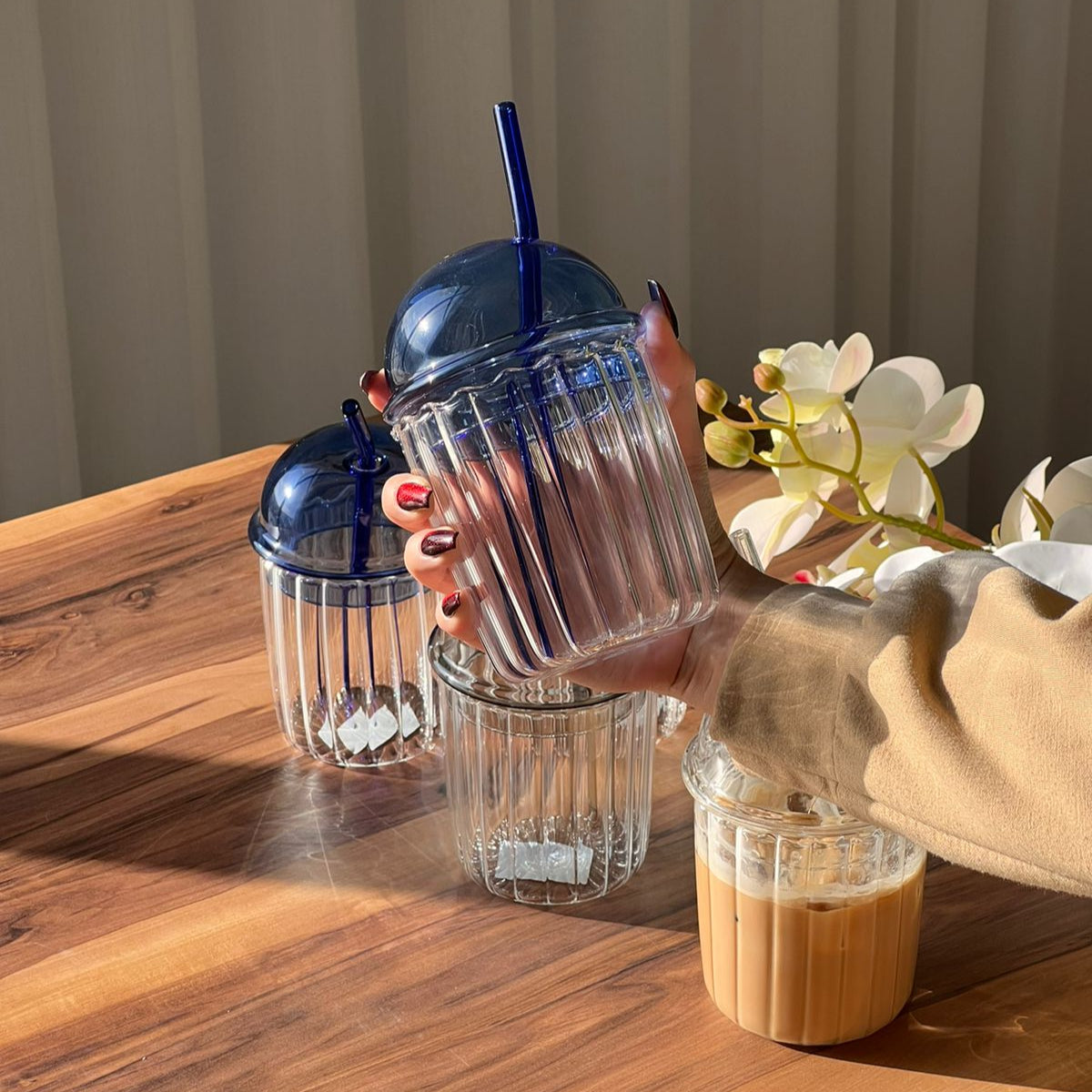 Trasparent Iced Coffee Glass with Bubble Lid and Strew