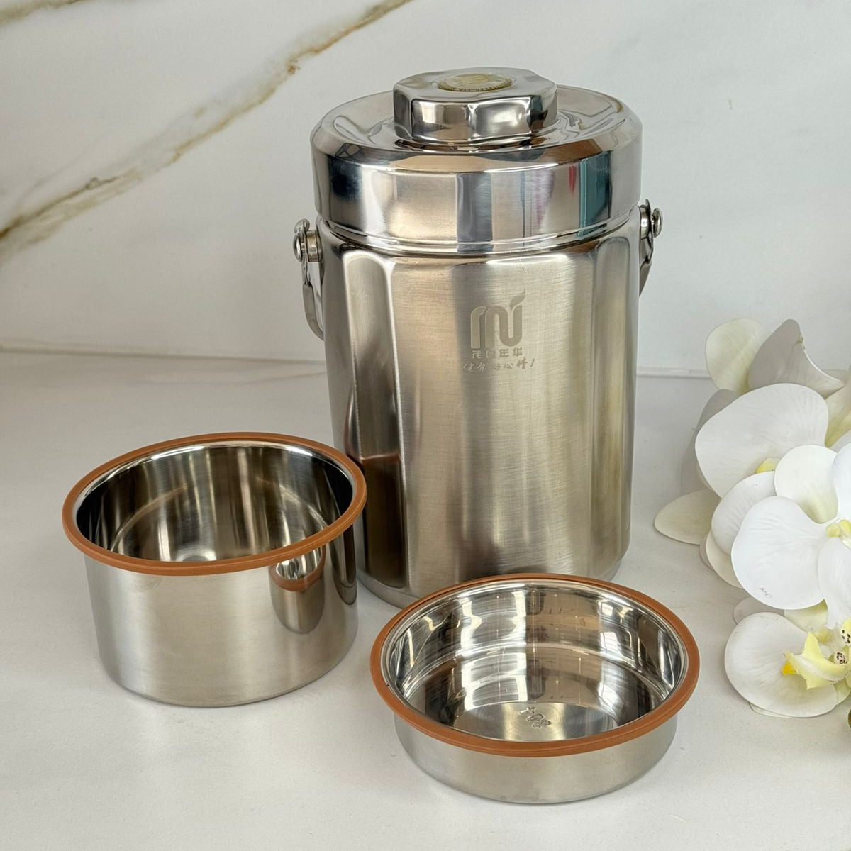 صندوق غداء محمول من الفولاذ المقاوم للصدأ