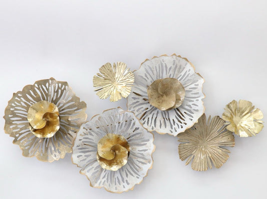 Metal Floral Wall Decoration
