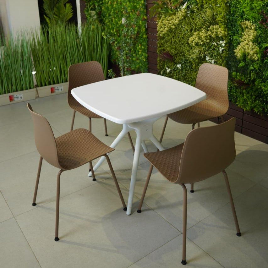 Modern Chair & Durable Square Table Outdoor Furniture Set