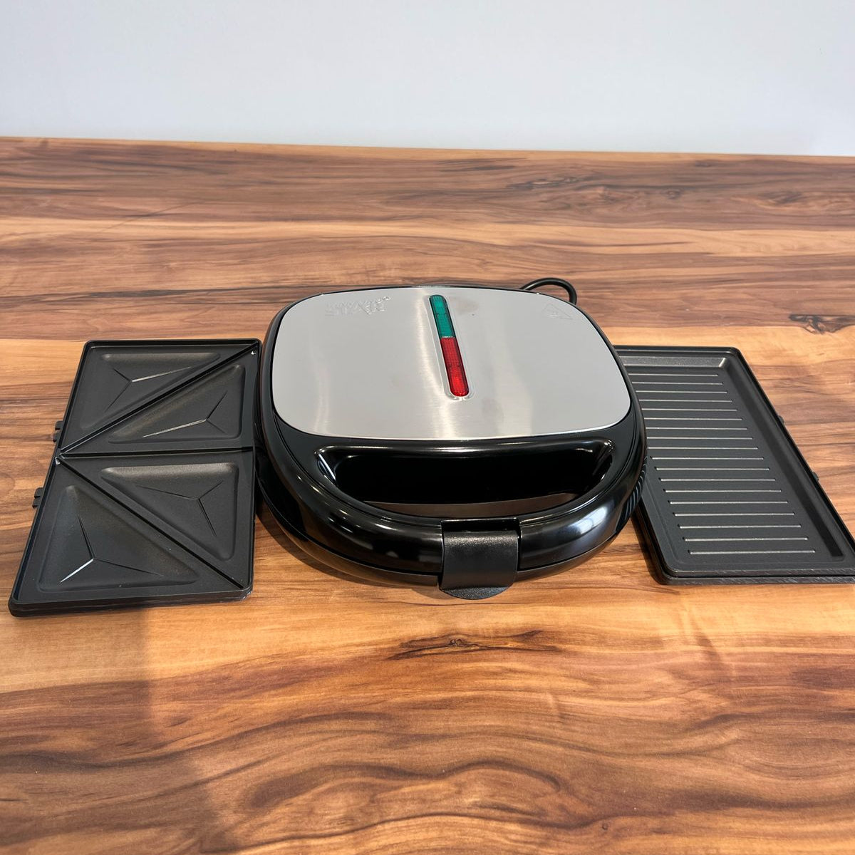 3 In 1 Sandwich & Waffle Maker