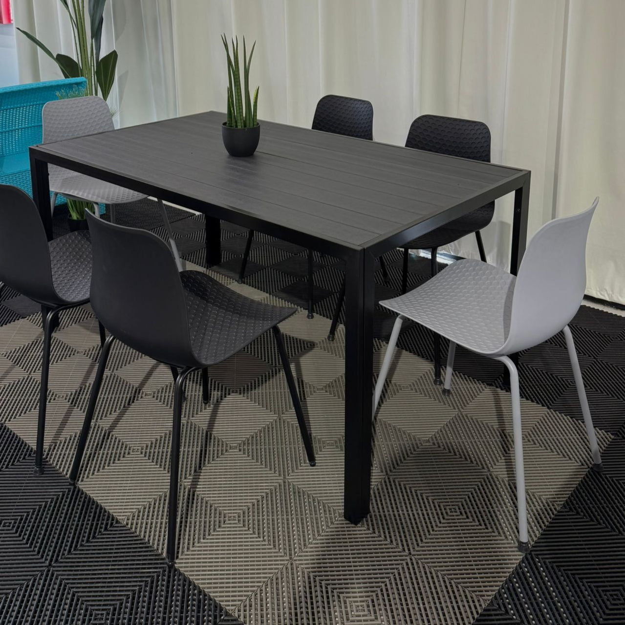 Modern Chair & Nova Table Outdoor Furniture Set