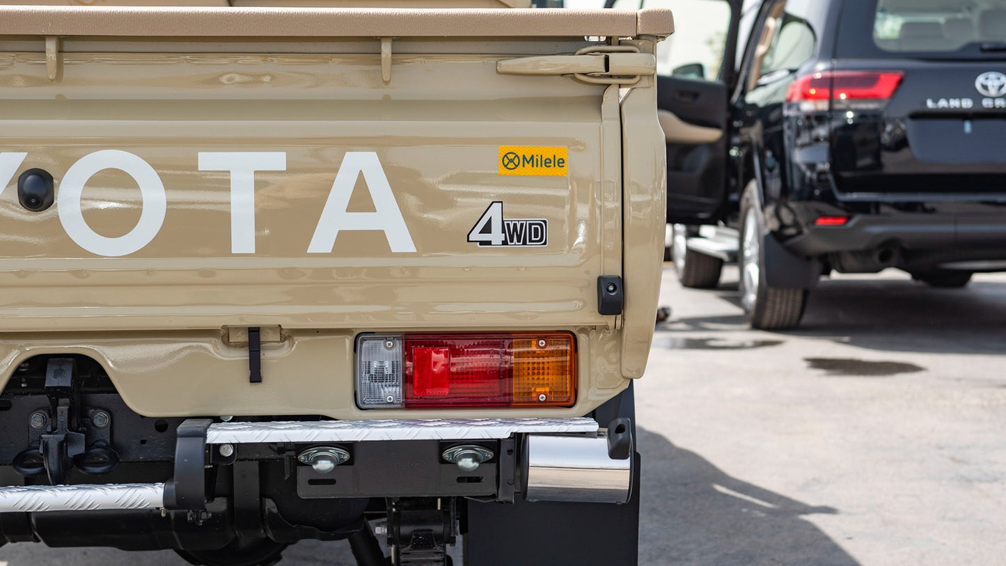 تۆیۆتا لاند کروزەر دوو بۆری Towbar