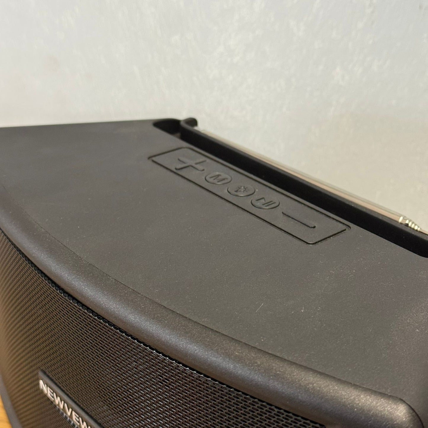 Portable Wireless Solar Speaker