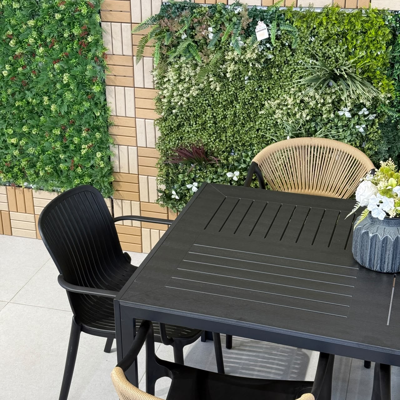 Modern Luxury Outdoor Dining Table & Chair Set - Black