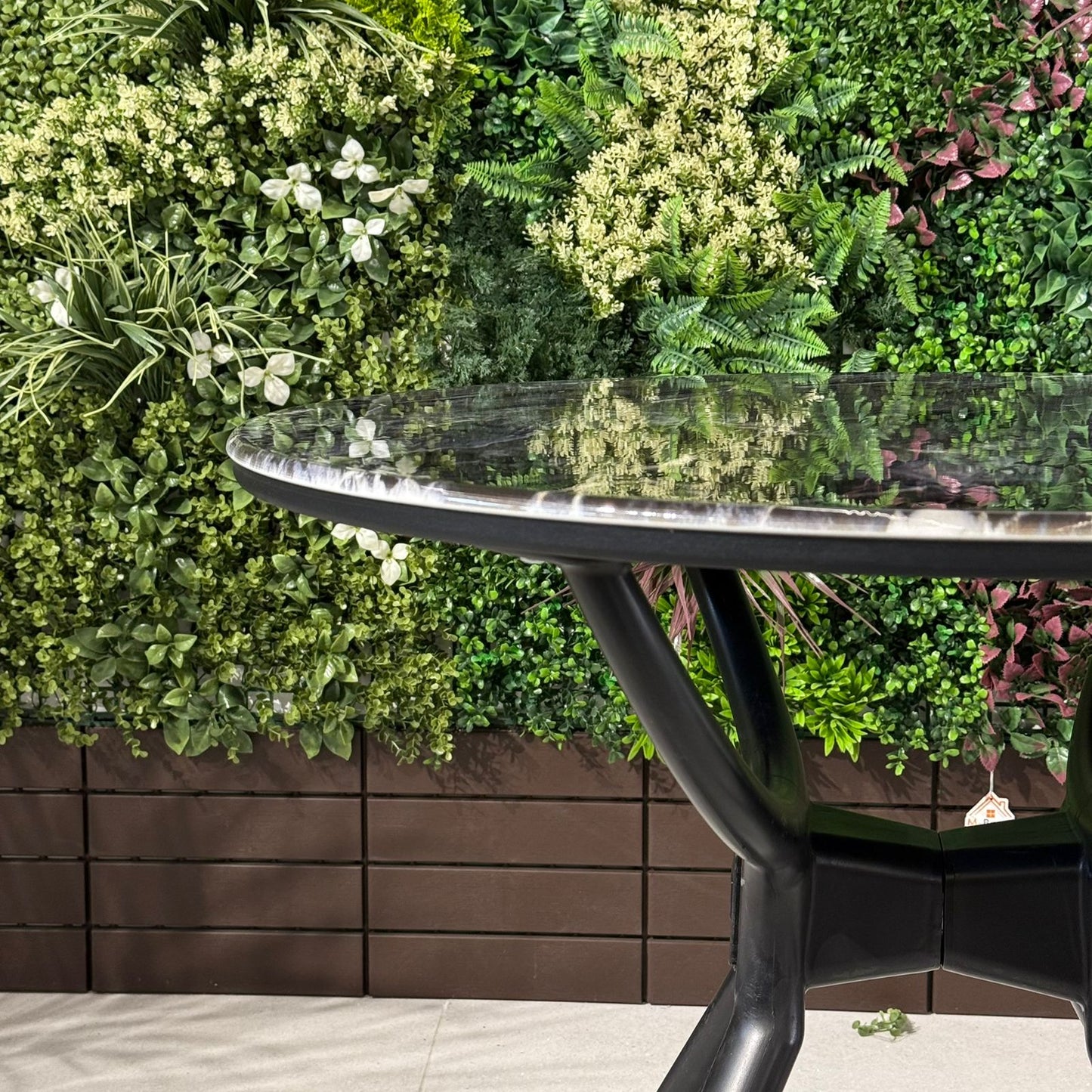 مێزی نانخواردنی ماربێلا مۆدێرن - بازنە