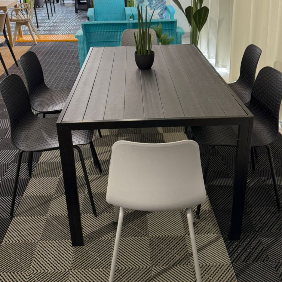 Modern Chair & Nova Table Outdoor Furniture Set