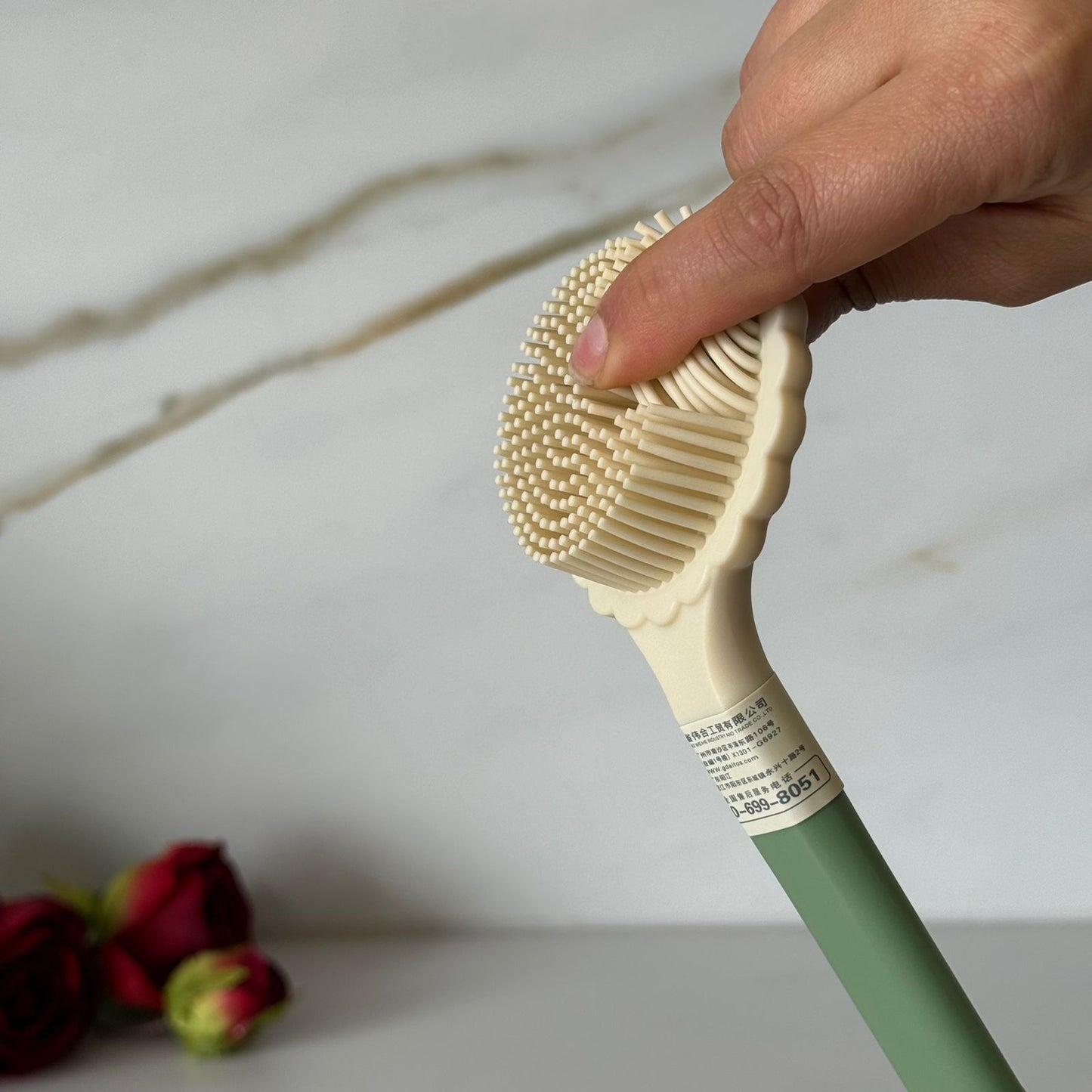 Long Handle Dishwashing Brush with Silicone Grip