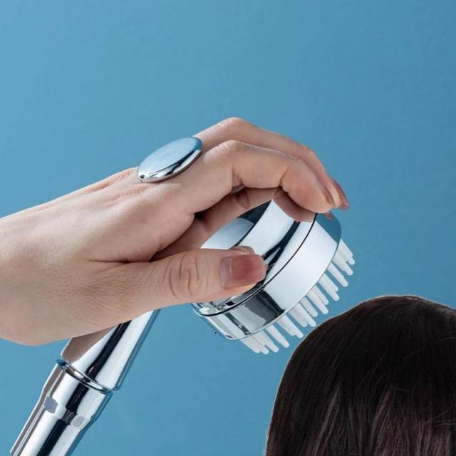 ئامێری ئاوی یونێڤێرساڵ بۆ فرەکارە