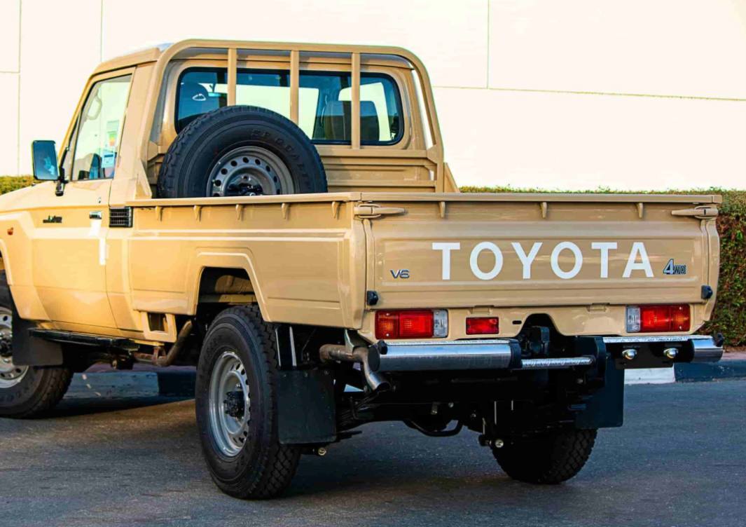 تۆیۆتا لاند کروزەر دوو بۆری Towbar