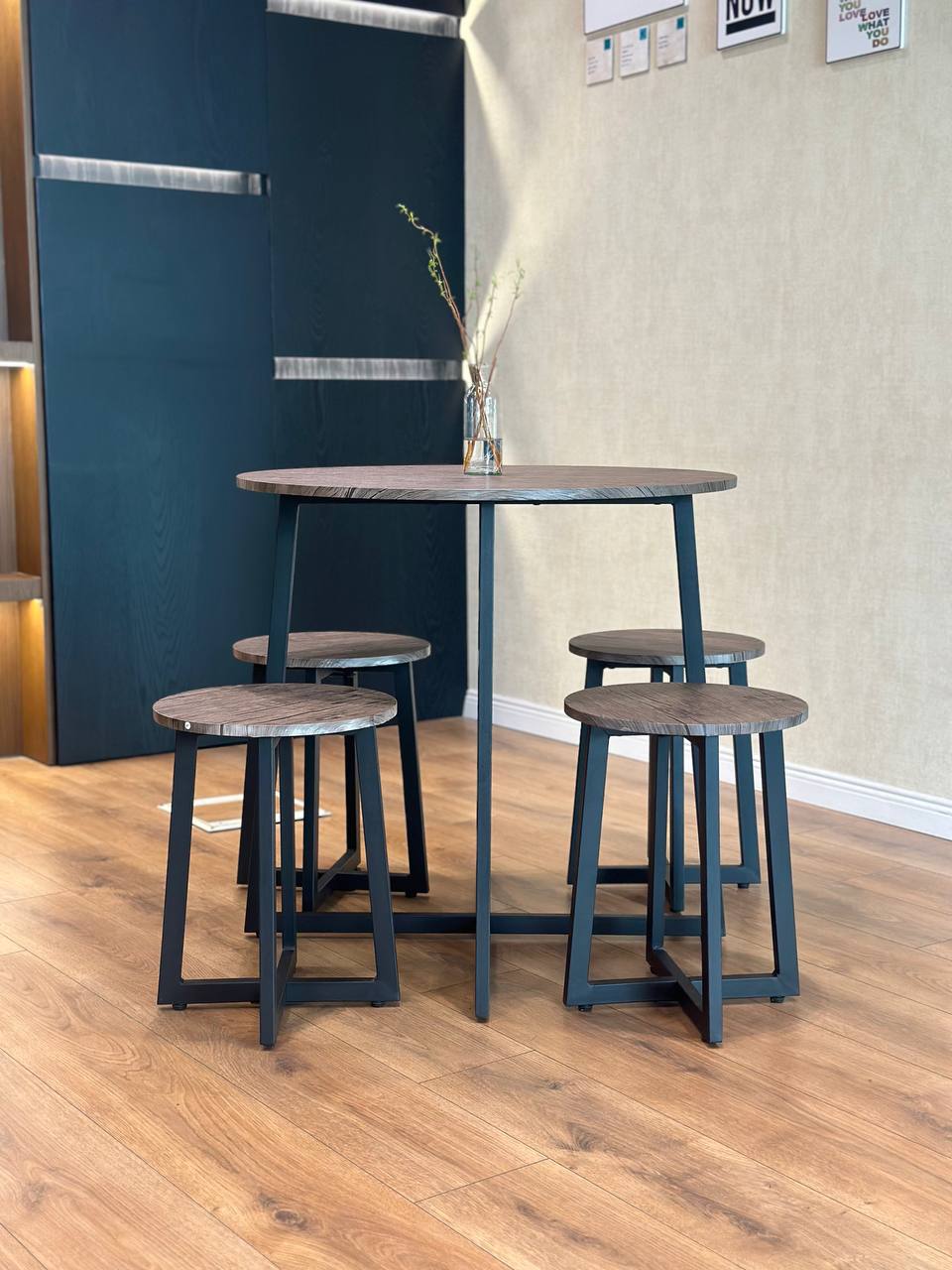 سێتی مێزی نانخواردنی دەوری مۆدێرن