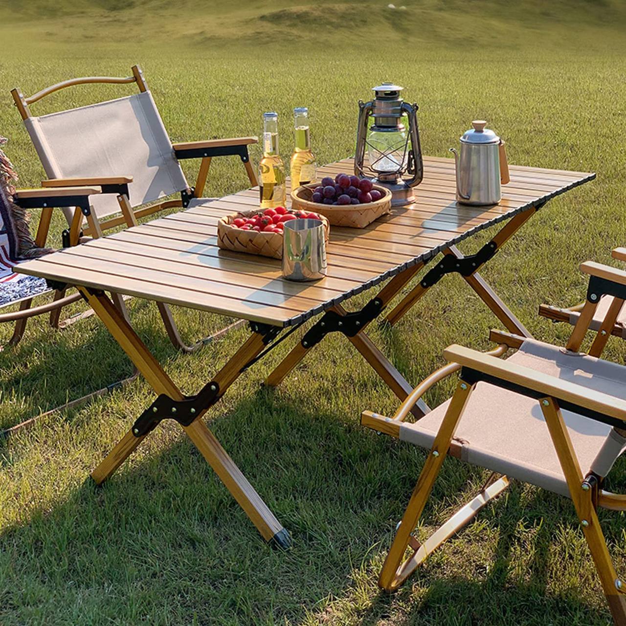 4-6 Person Foldable Camping Table