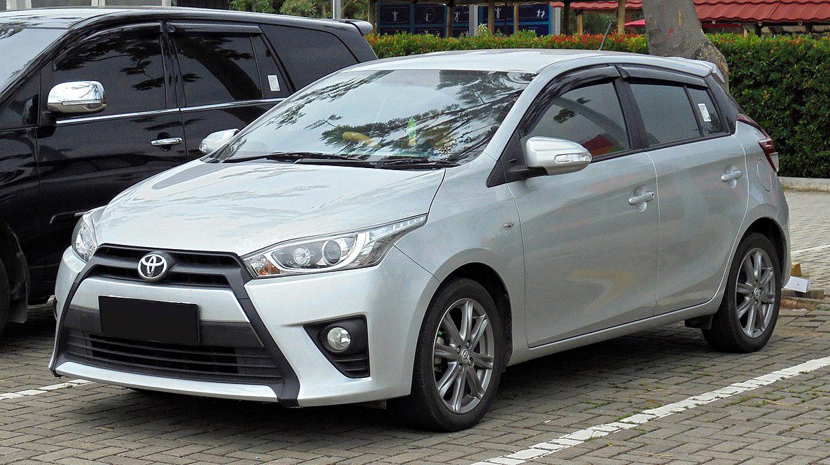 Toyota Yaris 2015 Fog Lamps