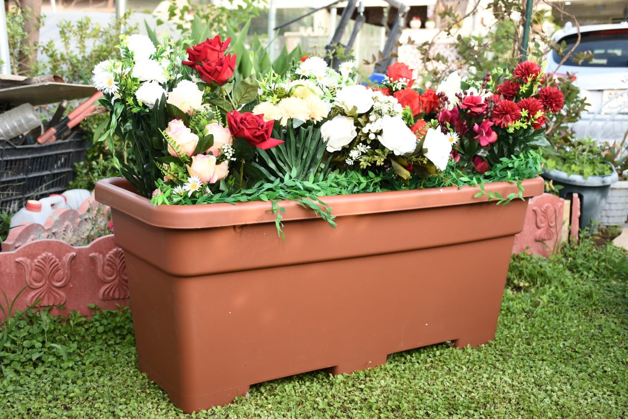 Modern Plastic Planter MAX.060