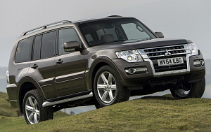 Mitsubishi Pajero 2008-2020 کەڤەری کورسییەکان