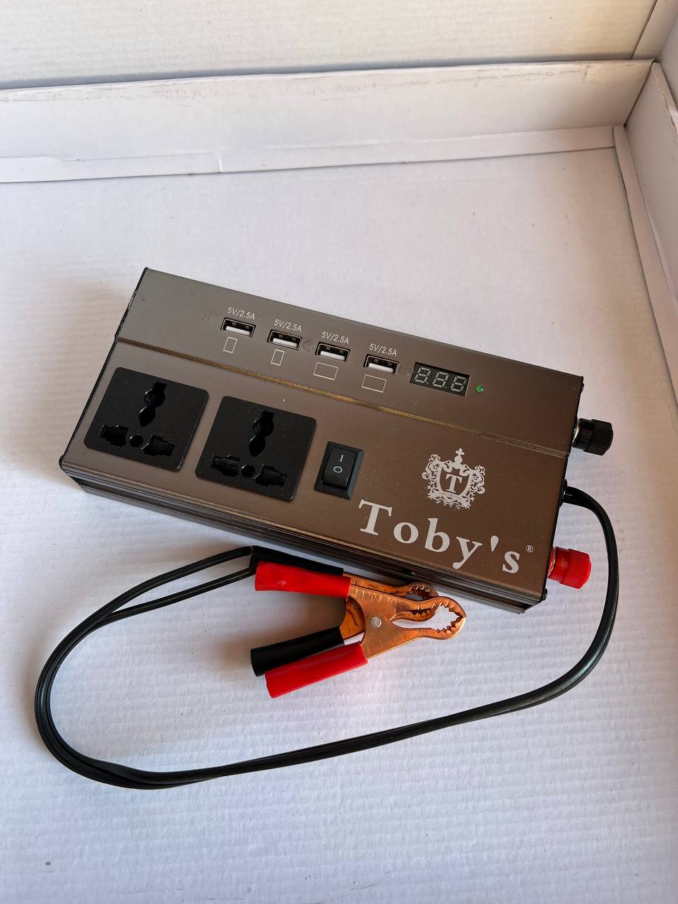 12V ئینڤێرتەری پۆرتەبڵ