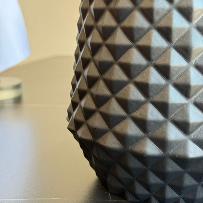 المزهريات العتيقة المزخرفة المرسومة باليد