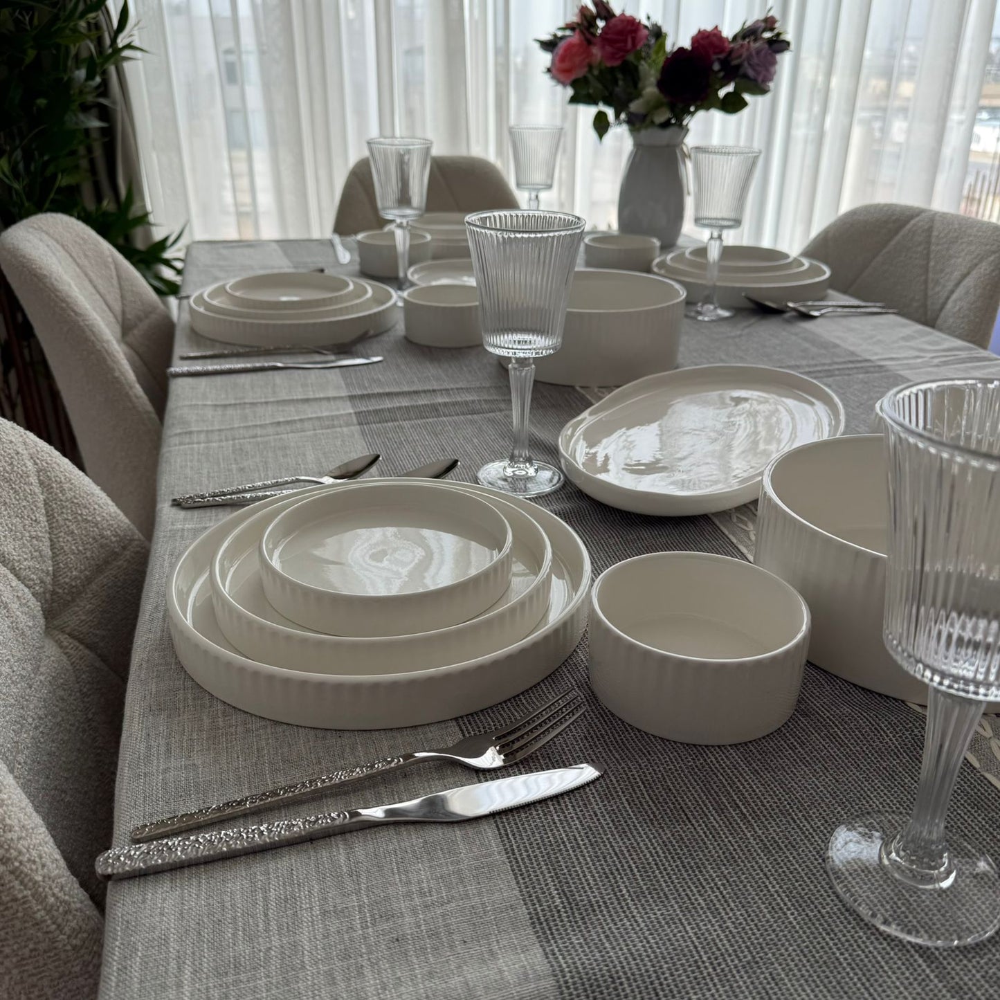 Modern Ceramic Dinnerware Set