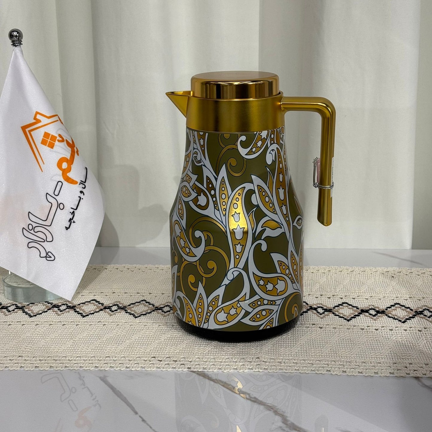 تەرموسی جاو قاوەی نەخشدار