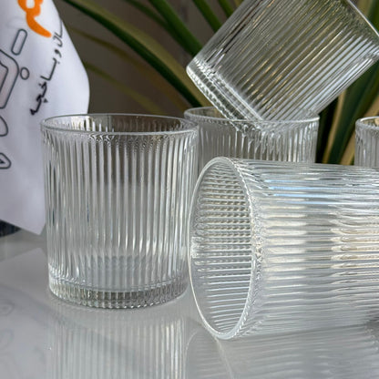 سێت پەرداخی شووشەی مۆدێرن و شیک