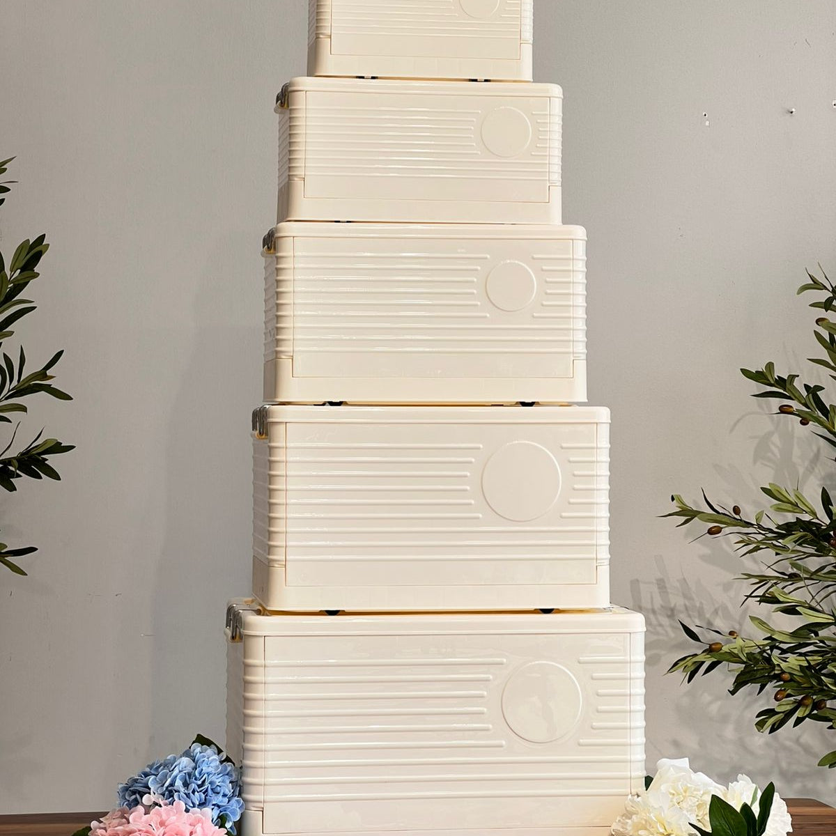 8 سندوقی هەڵگرتنی فرە مەبەستی تاشراو