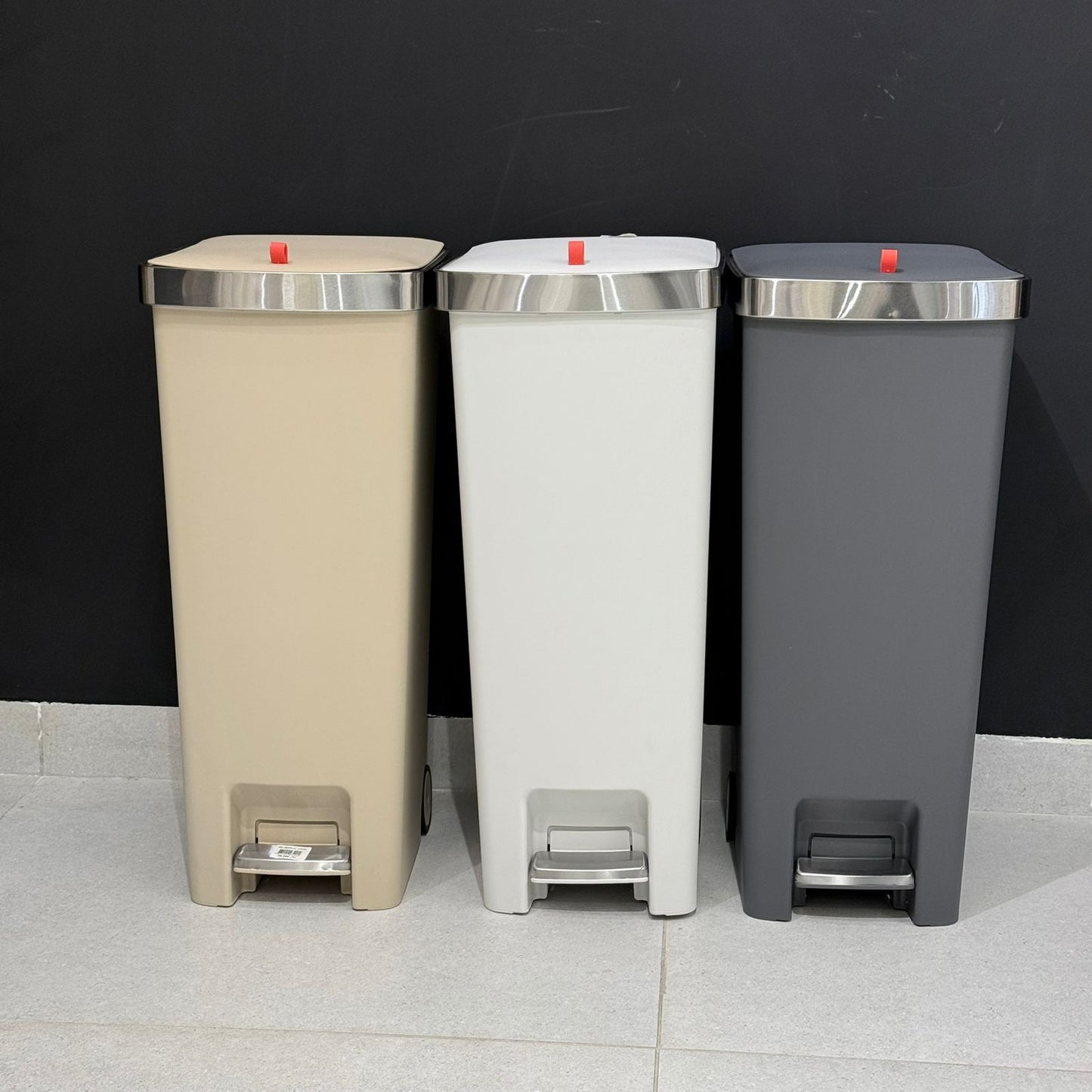 زبڵدانی ناوازە- بە تایە