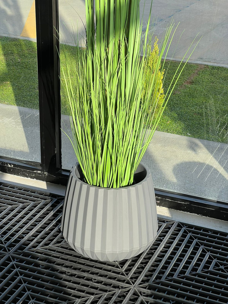 Indoor/Outdoor Modern Plant Pot