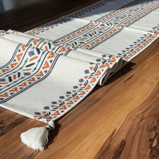 مفرش طاولة منسوج مزخرف مقاس 30 × 180 سم مع تفاصيل شرابة