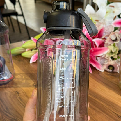 Multi-Color Sport Drinking Bottle With Straw