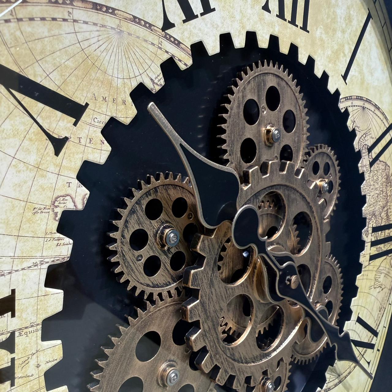 Vintage Dual-Style Clock – Roman and Standard Numerals