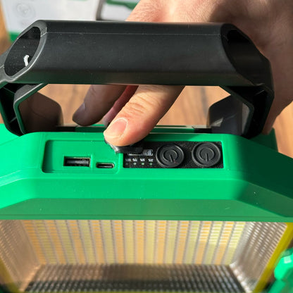 Portable Solar & Reachable Battery LED Lamp