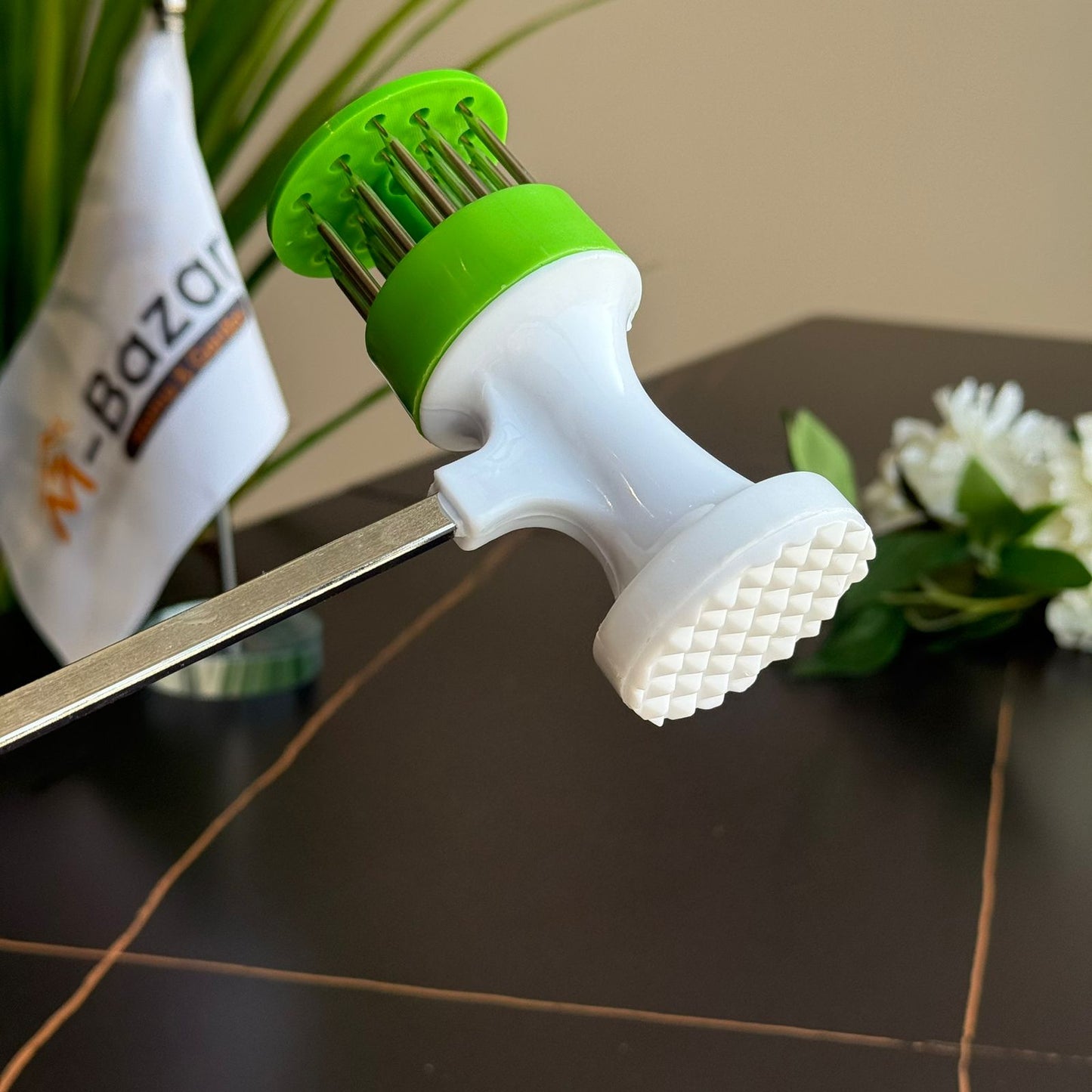 ئامێری ناسککەرەوەی گۆشتی فرە تیغ