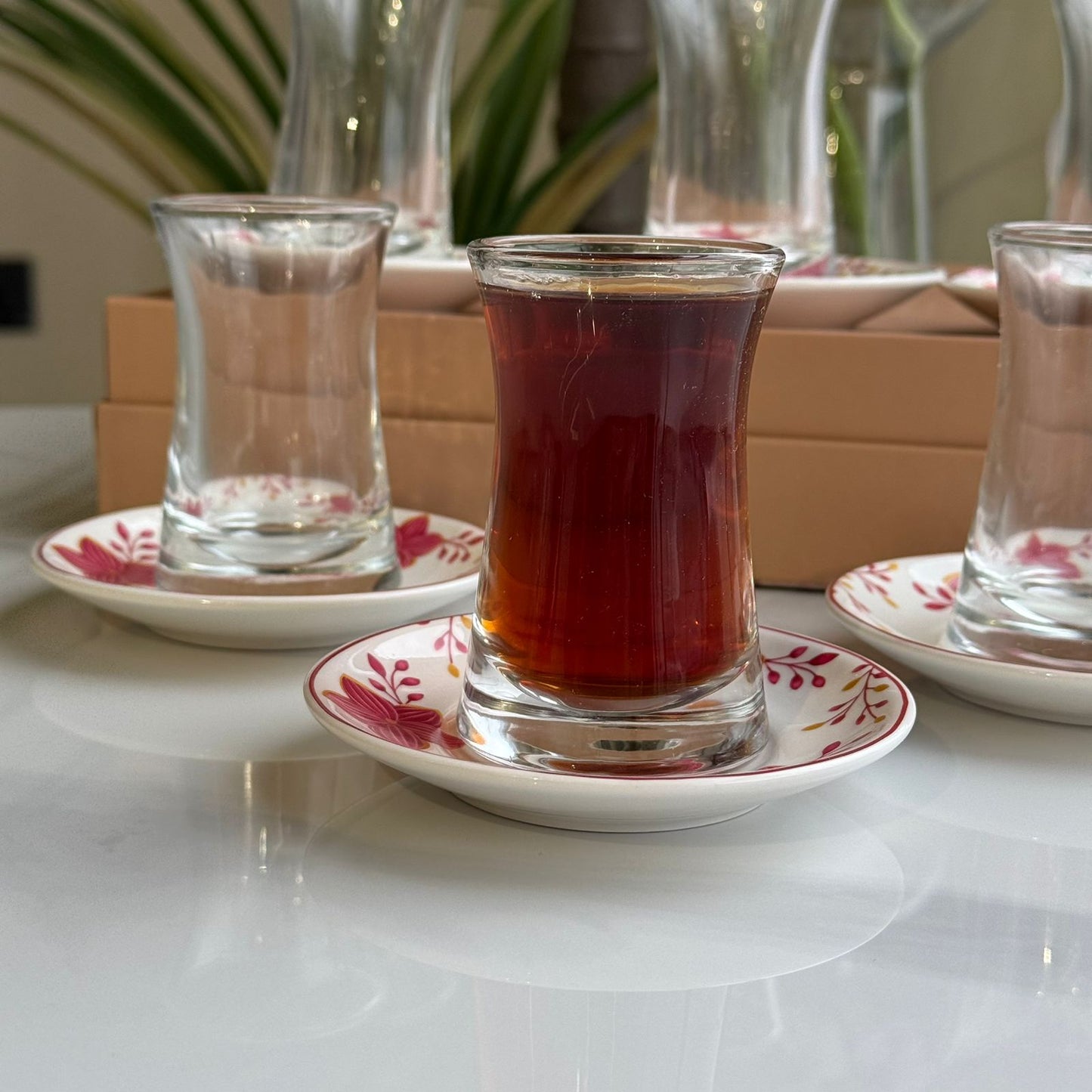 Double-Wall Tea Glass & Floral Saucer Set