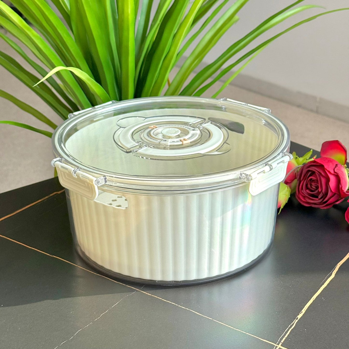 Airtight Round Food Storage Container With Date Dial - Set Of 4