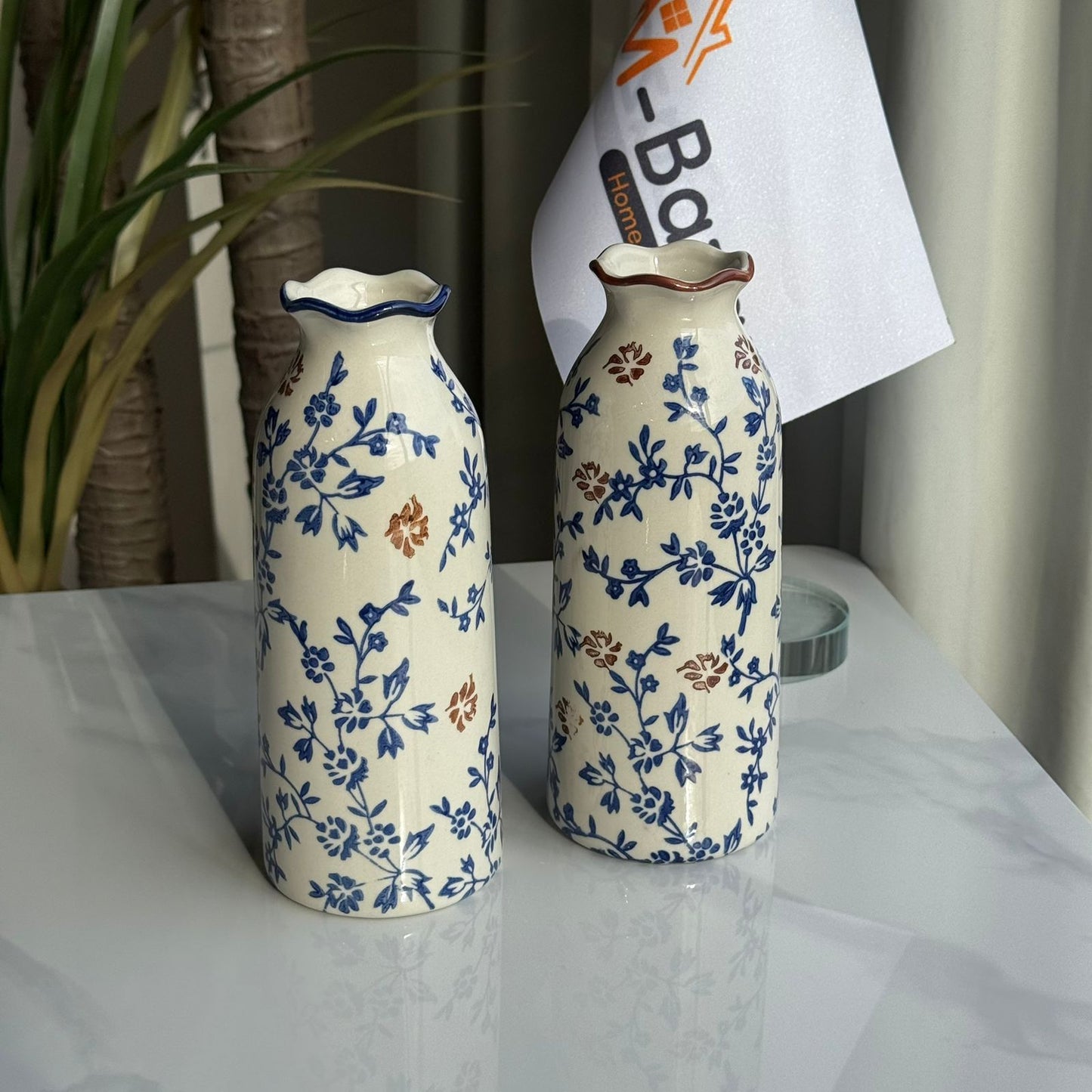 کۆلێکشنی گوڵدانی سیرامیکی گوڵی شین و قاوەیی