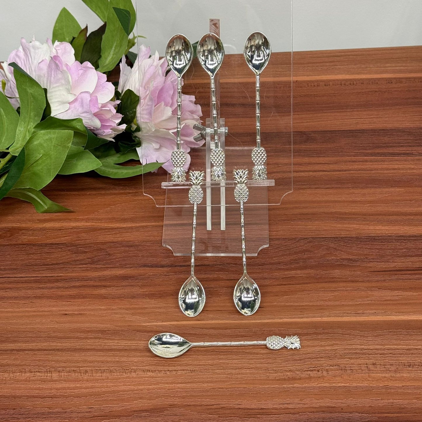 Elegant Decorative Teaspoon Set