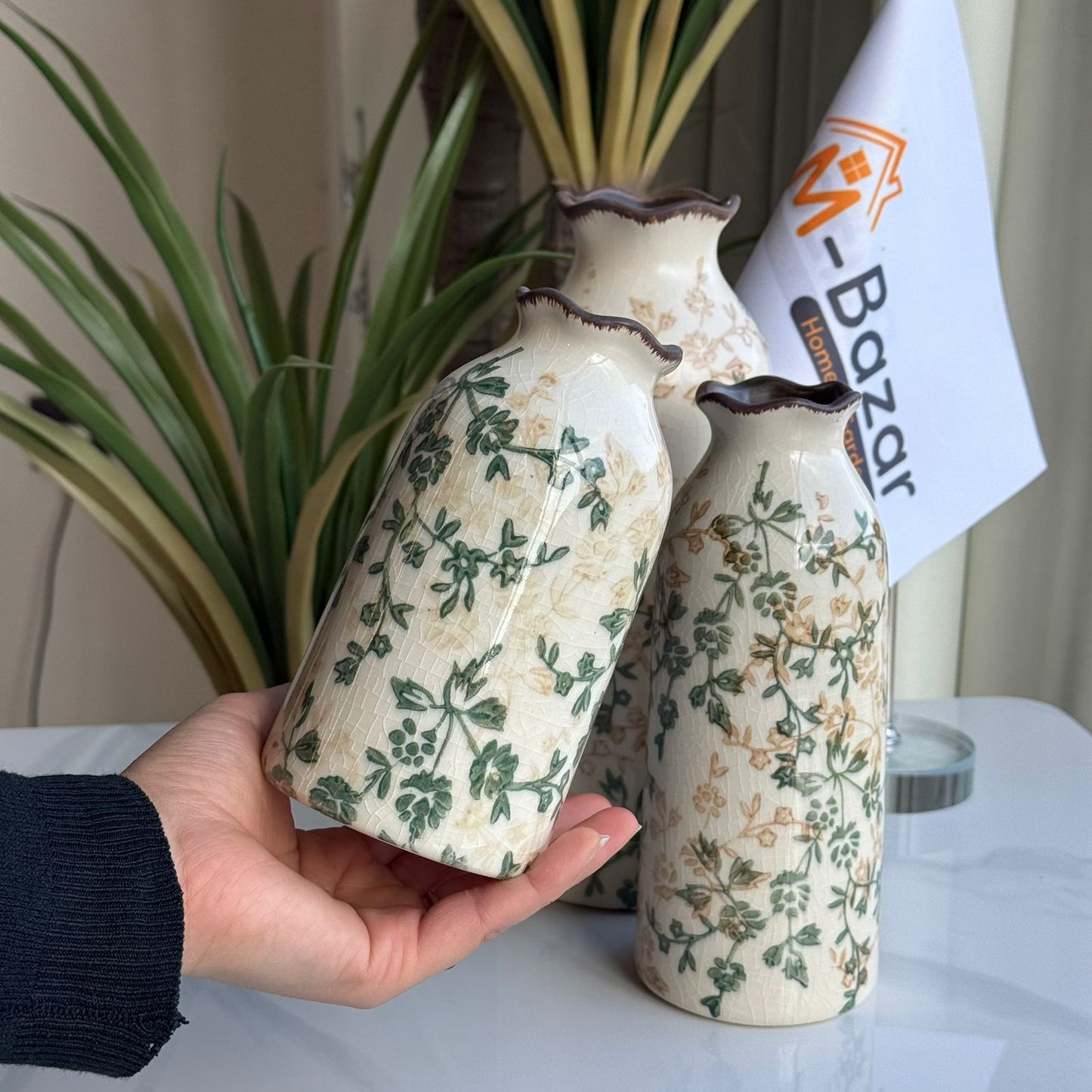 کۆمەڵە گوڵدانی سیرامیکی گوڵداری سەوز