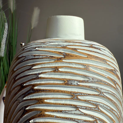 Modern Swirl Design Vase