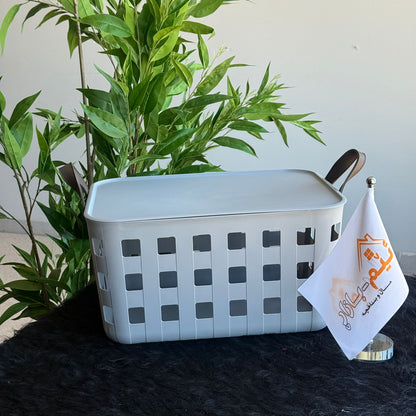 سلال تخزين بلاستيكية بتصميم قابل للتكديس والتهوية مع مقابض