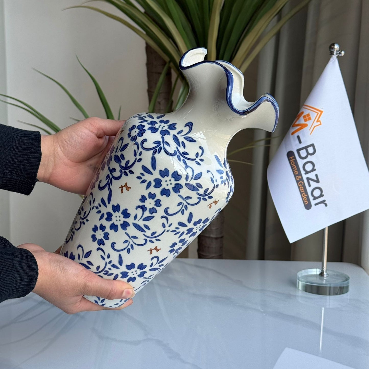 مزهرية زهرية زرقاء كلاسيكية كلاسيكية