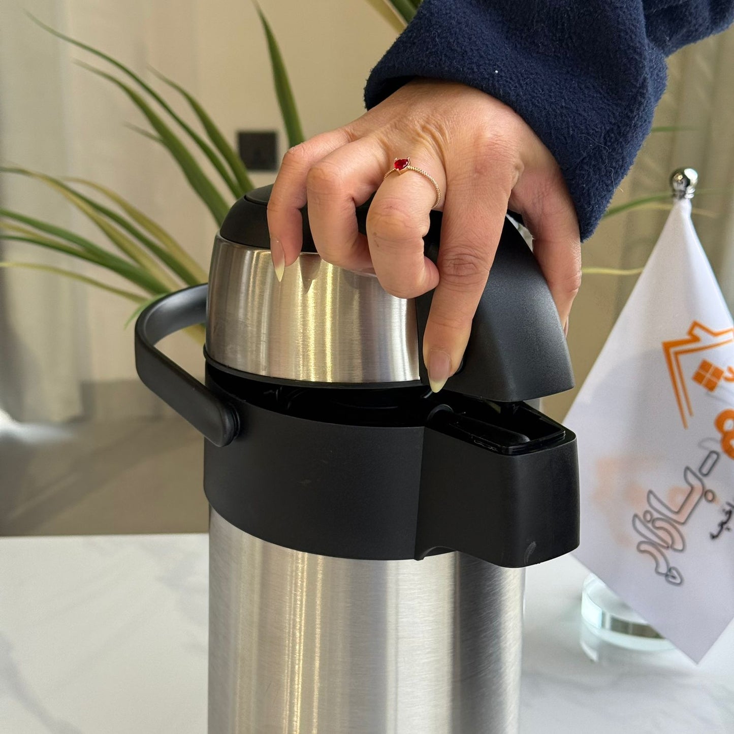 Elegant Insulated Coffee & Tea Server