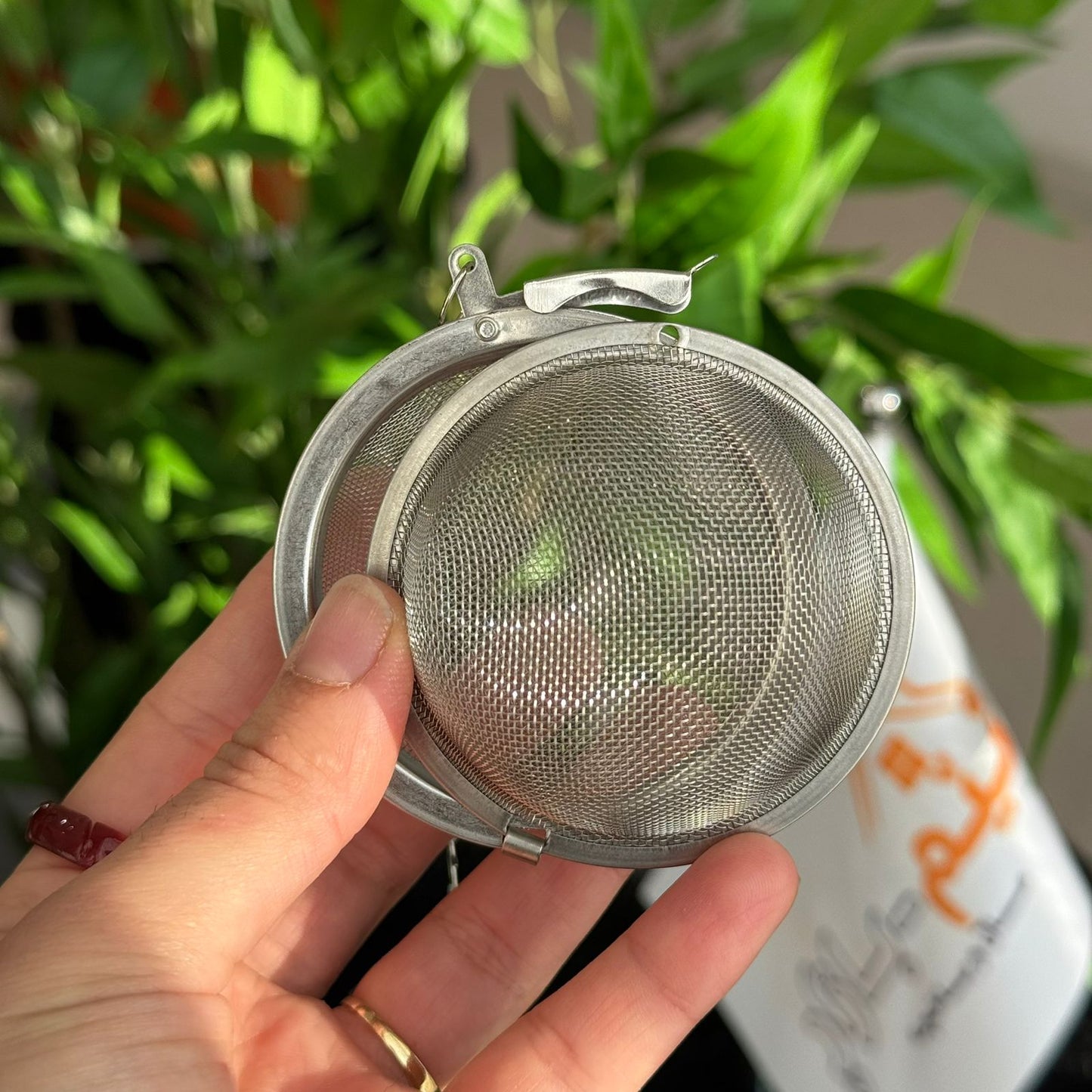 كرة مصفاة الشاي والتوابل العشبية