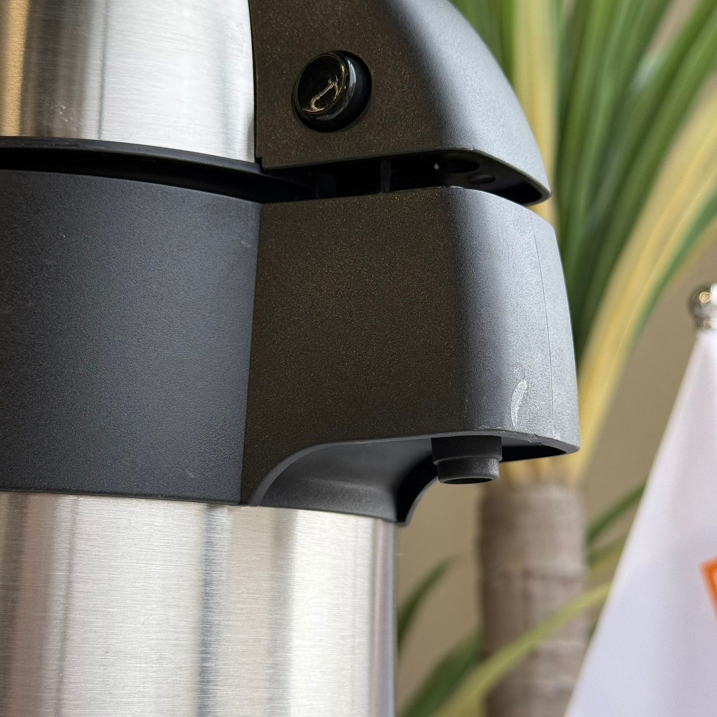 Elegant Insulated Coffee & Tea Server