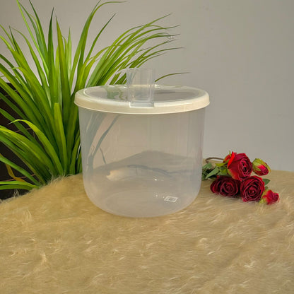 علبة طعام بلاستيكية دائرية مع غطاء بفتحة تهوية