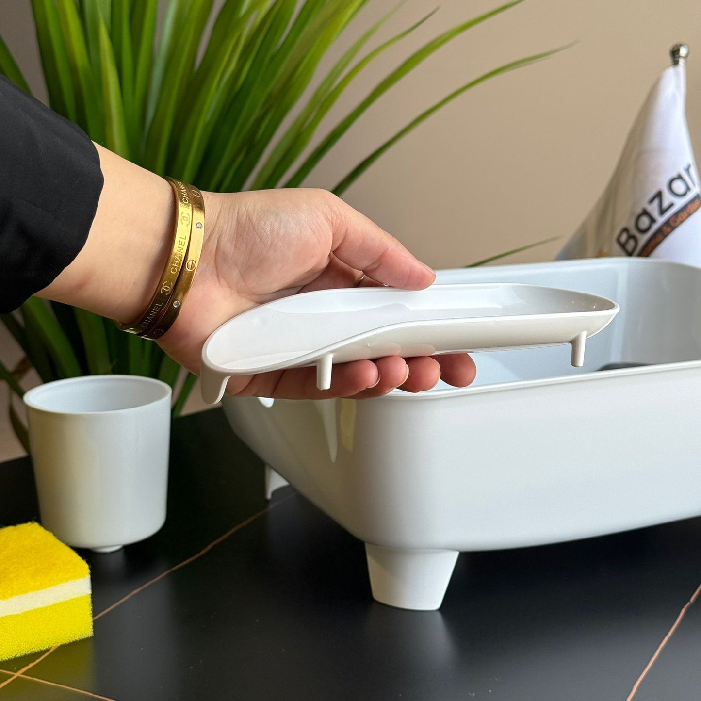 ڕەفەی قاپ وشککردنەوەی چێشتخانە- جوان و کارا