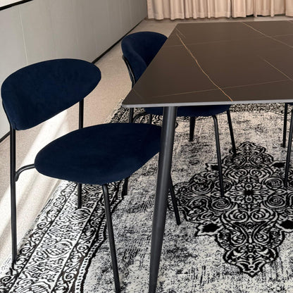 Dany Table و Luca Chairs - مجموعة الطعام الحديثة