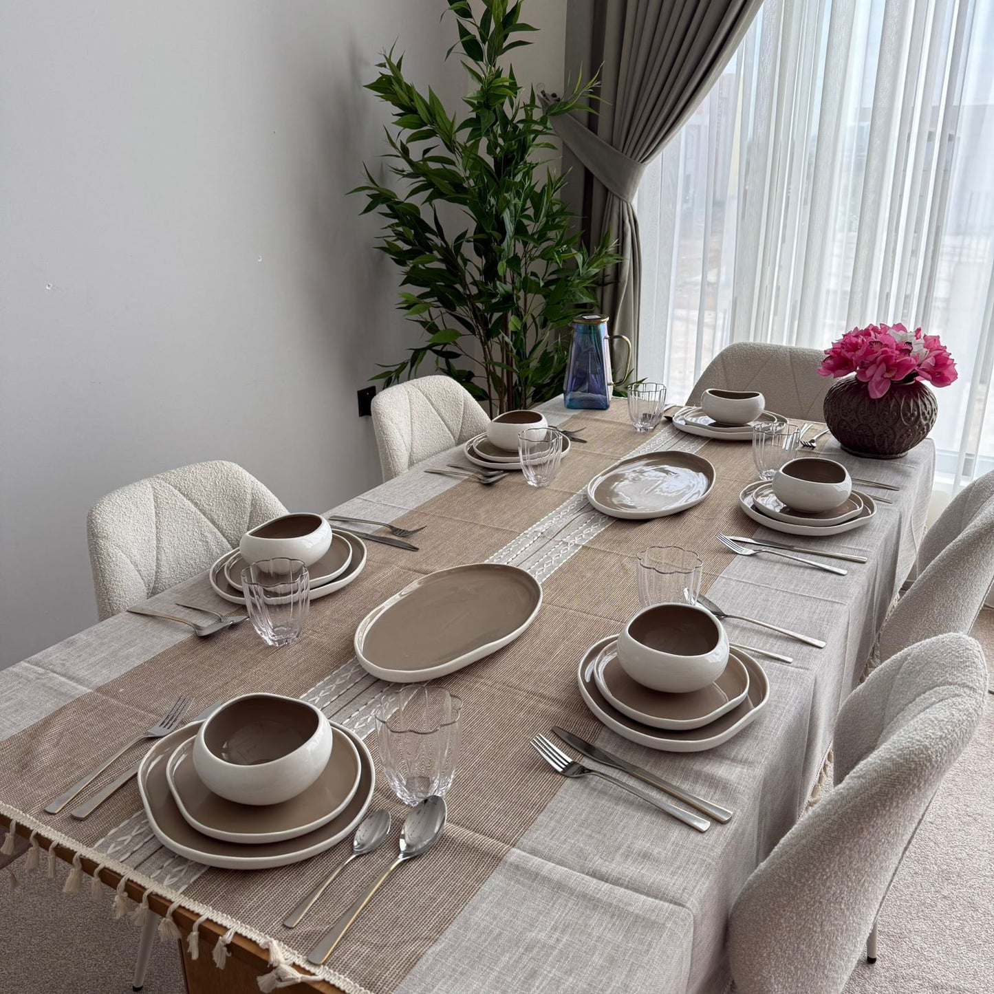 Modern Luxury Two-Tone Ceramic Dinnerware Set