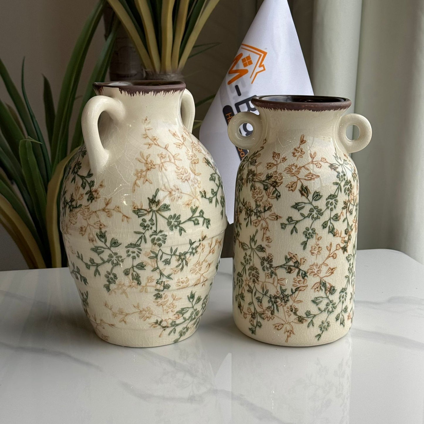 گوڵدانی سیرامیکی گوڵاوی ڤینتاژ بە دوو دەستە