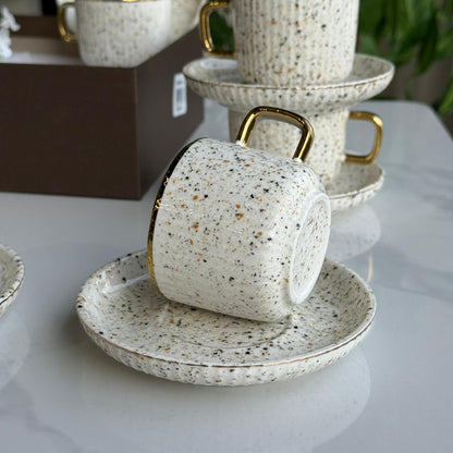 طقم فناجين وصحون قهوة بتصميم أنيق